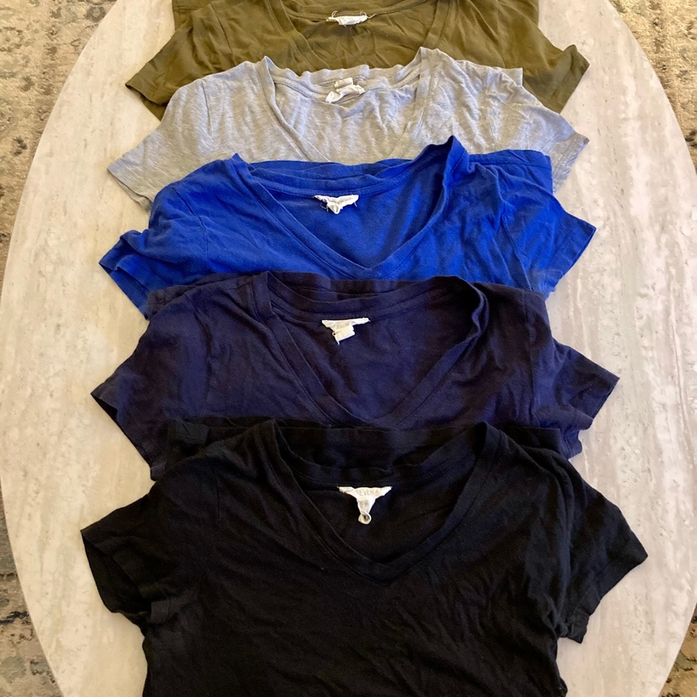 Forever 21. 
5 pack set. 
Size Medium.